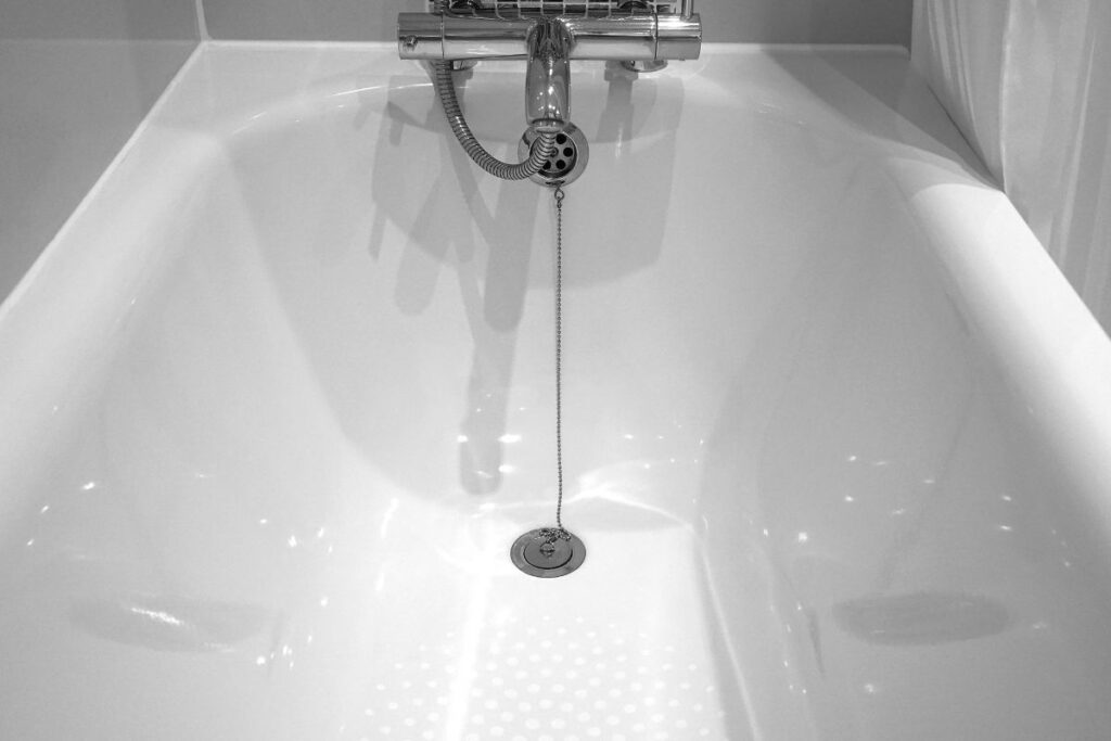 Pose baignoire sans tasseau